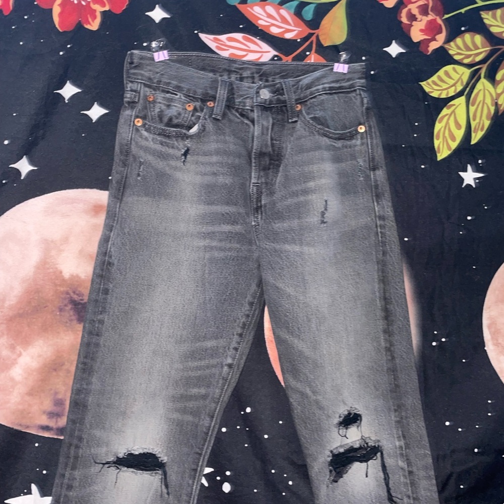 Levi’s Ripped Gray Skinny Jeans, Size 25